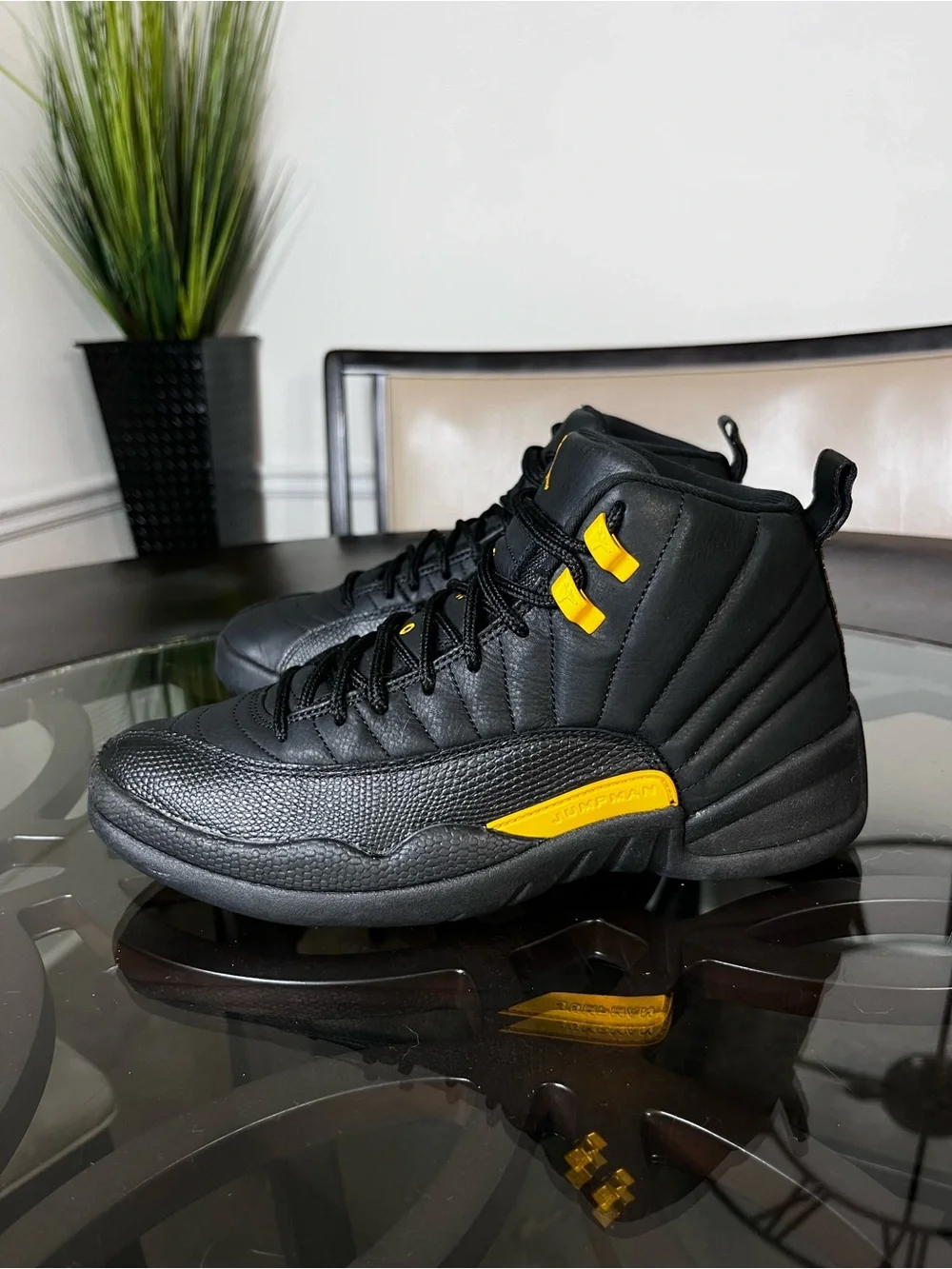 Nike Air Jordan 12 Retro Black Taxi Men's Size 9.5